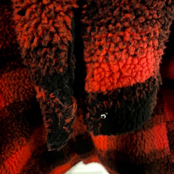 Plaid Jacket - Picture 2 of 4